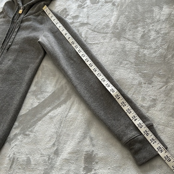 Aritzia TNA Grey Hoodie Fleece Lined Hooded Sweater Full Zip - Picture 16 of 17